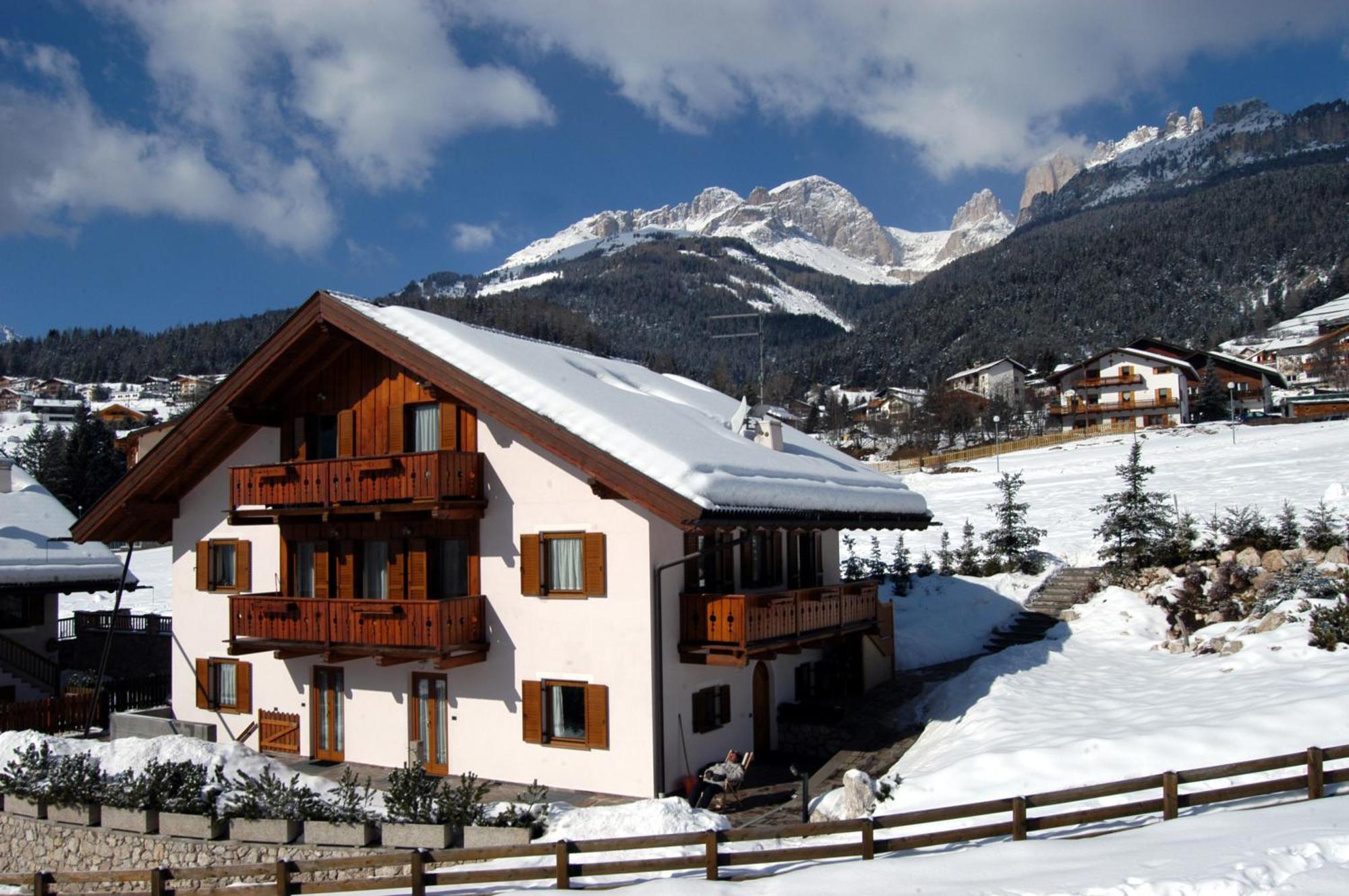 Appartamenti Majon Ladina Vigo di Fassa Dış mekan fotoğraf