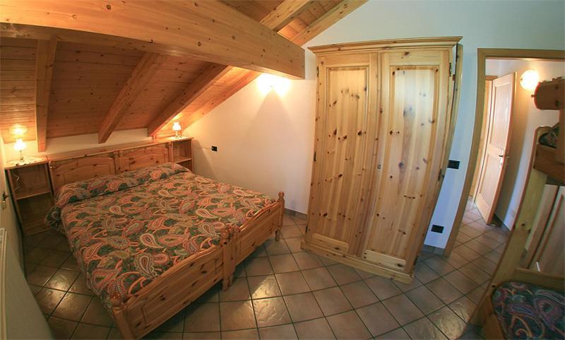 Appartamenti Majon Ladina Vigo di Fassa Oda fotoğraf